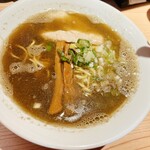 江ノ島らぁ麺 片瀬商店 - 