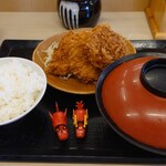 かつや - とん汁ひれカツ定食