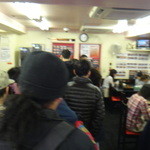 蒙古タンメン中本 - 店内