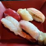 一舞庵 - 握り寿司5貫