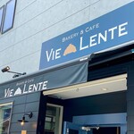 VIE LENTE - 