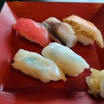 一舞庵 - 握り寿司5貫
