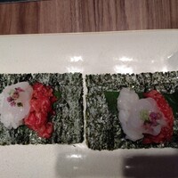 焼肉うしごろ 新宿三丁目店 - 白海老手巻き