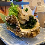 Kappou Sakaba Raku Do - 岩牡蠣（徳島県鳴門海峡）