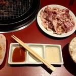 Yamagata No Yakiniku Ya Sakurambo - 豚バラメガ盛りランチ