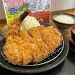 とんかつ 栄ちゃん - 早く食べたくてうずうずしてるビフォー