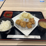 からあげ、定食、丼 がブリチキン。 - からあげ定食（4個）ご飯少なめ
