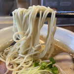 ラーメン 健やか - 細ストレート麵リフト