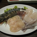 焼肉家 かねよし - 海鮮焼き盛り合わせ