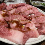 Sumibi Yakiniku Kourakuen - 