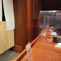豚捨 KITTE丸の内店 - 店内観