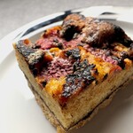 サンデーベイクショップ - いちごとパッションフルーツ パイナップルトレイベイク