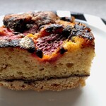 サンデーベイクショップ - いちごとパッションフルーツ パイナップルトレイベイク