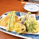 蕎麦家あぜ - 野菜天ぷら盛り合わせ