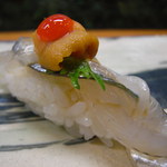 寿楽 - さより　　僕これがお寿司では一番好きだった。