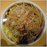 シャカリキ - 醤油大ヤサイニンニクアブラカラメマシマシ