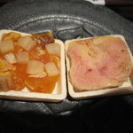 神保町 傳 - 2013/4　中身はフォワグラ、干し柿、いぶりがっこ