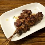 串よし - ハツ：150円、つなぎ：160円