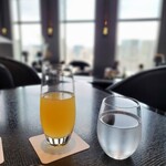 DINING & BAR TABLE 9 TOKYO - 