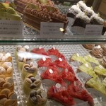 パティスリー ル・プティブルー - 