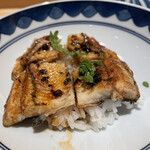 江戸焼肉 - 鰻丼