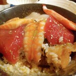 てんぺい - 一口掻っ込んでモグモグ、モグモグ…　う~んホント美味しいなぁ~あたしゃ幸せ者です。