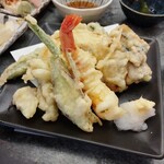 三是寿司 - 天ぷらセットの天ぷら