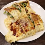 東北人家 新館 - 東北焼き冷麺　¥638　B級グルメ　外側玉子って所が「とんぺい焼き」みたいだね