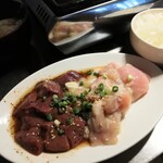 神保町食肉センター - レバー＆麹鶏
