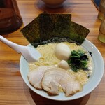 横浜家系ラーメン 魂心家 - 