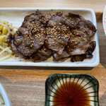 肉丼本舗 - 