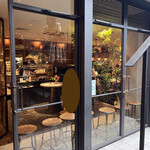 RACINES Boulangerie & Bistro - 