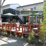 伊豆高原シーズンズ - 屋外テラス席20席。ペットOK喫煙席あり。