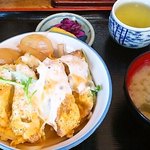 三上 - カツ丼700円