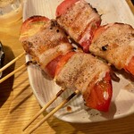 秋元屋 - 肉巻きトマト