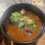 おまかせ寿司 すしのすけ - 赤だしお椀