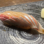 おまかせ寿司 すしのすけ - シマアジ