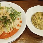 とりの助　東海田店 - 冷やし坦々と半チャーハン