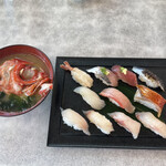 回転寿司 魚どんや - 「地魚堪能セット」2200円＋「金目アラ汁変更」150円