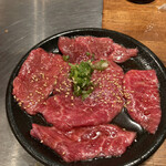 七輪炭火焼肉 遊輪 - 