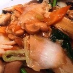台湾料理味香園 - 八宝菜のアップ　具材が豊富