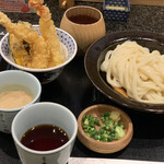 五代目 花山うどん - 