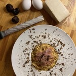 Adult carbonara with Prosciutto and black truffle