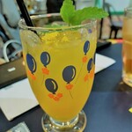 mango tree cafe+bar - 