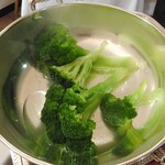 レストラン・モリエール - Menu Terroir：季節野菜（美瑛産ブロッコリー）