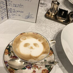 シャトー　ラ・パルム・ドール - 別の日のカプチーノアート　2021.2.23