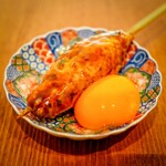 Taishuu Yakitori Sakaba Irodori - ☆卵黄つくね☆大葉がはいっている自家製のつくね。卵黄と自家製のタレの相性抜群◎