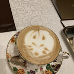 シャトー　ラ・パルム・ドール - 別の日のカプチーノアート　2021.8.25