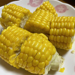 八紘学園 農産物直売所 - 【2022年08月】恵味ゴールド200円。