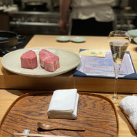 肉割烹 上 - 